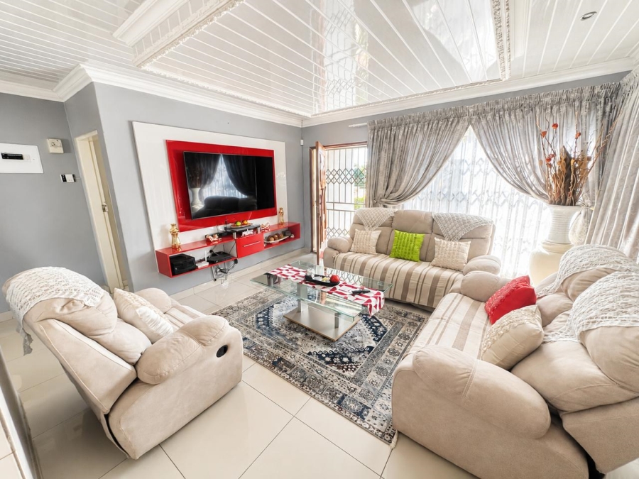 3 Bedroom Property for Sale in Tlhabane West North West
